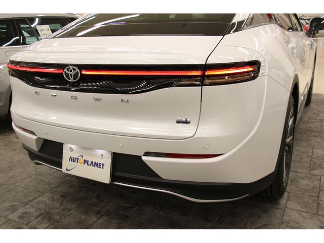 Toyota CROWN 2023-04 16623-23