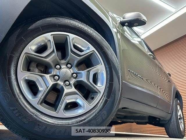 Jeep CHEROKEE 2019-12 213494-17
