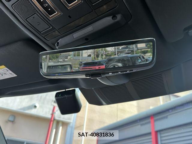 ROVER DEFENDER 2023-09 338171-7