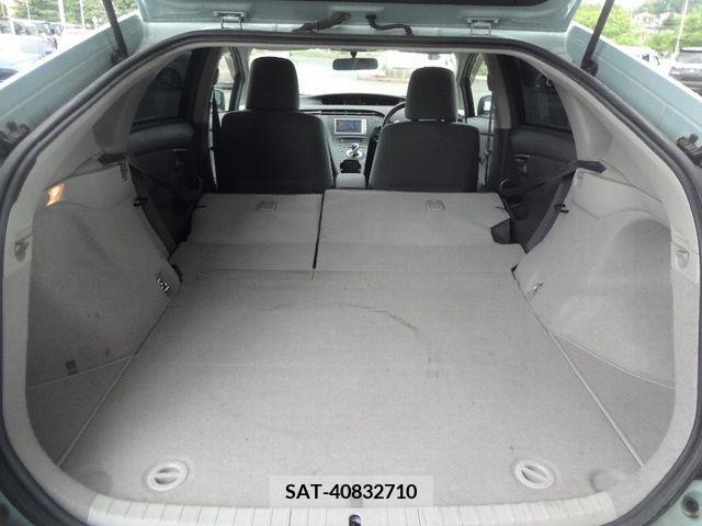 Toyota PRIUS 2010-05 282053-10