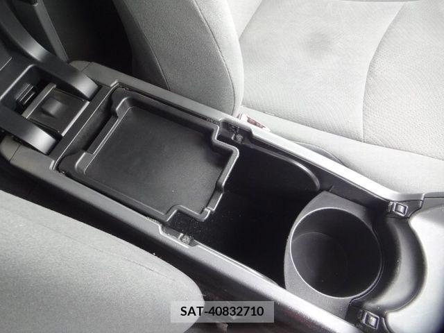 Toyota PRIUS 2010-05 282053-17