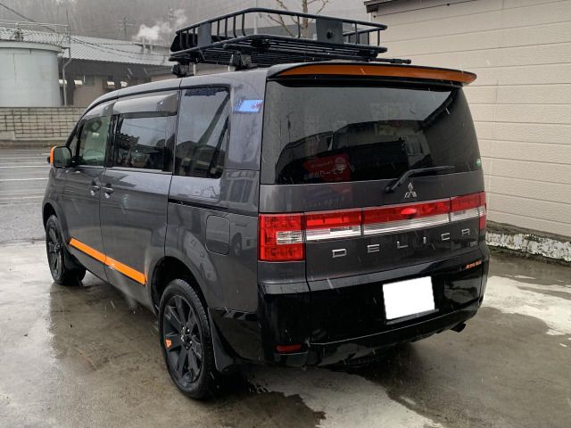 Mitsubishi DELICA D5 2017-08 193259-7