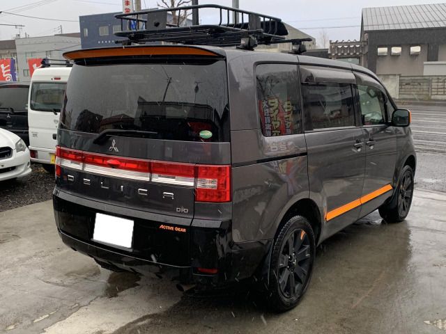 Mitsubishi DELICA D5 2017-08 193259-5