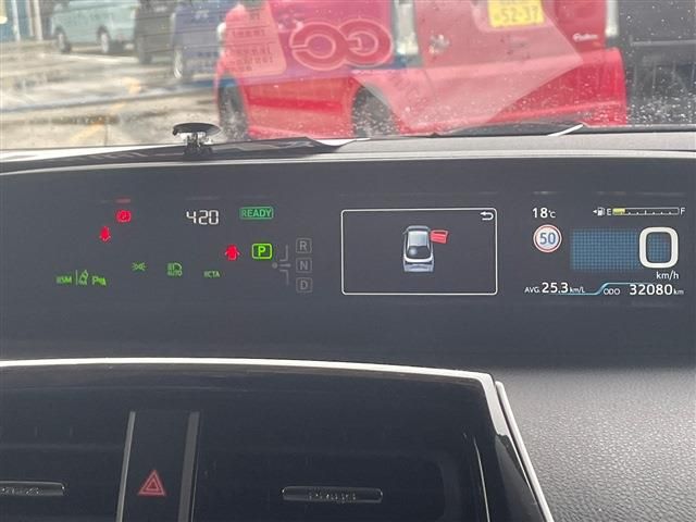 Toyota PRIUS 2021-01 10965-10