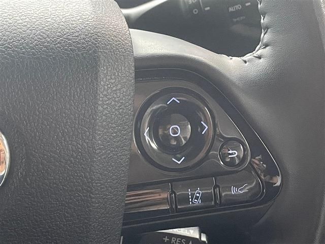 Toyota PRIUS 2021-01 10965-13
