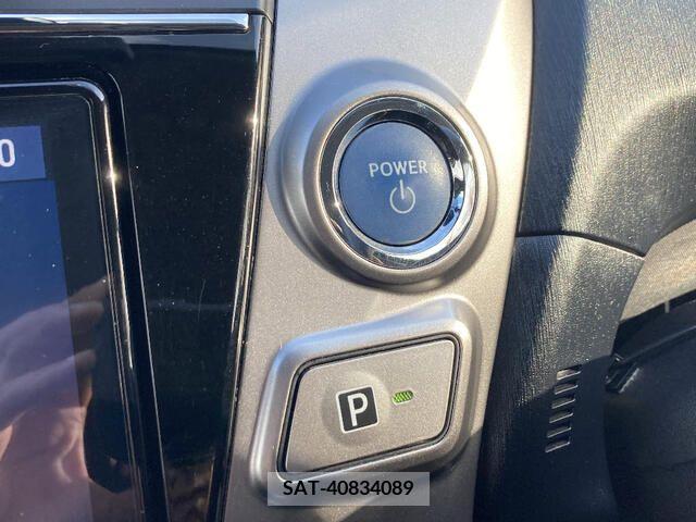 Toyota PRIUS ALPHA 2019-03 282414-6