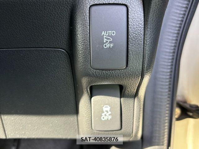 Honda N BOX CUSTOM 2015-03 278928-15