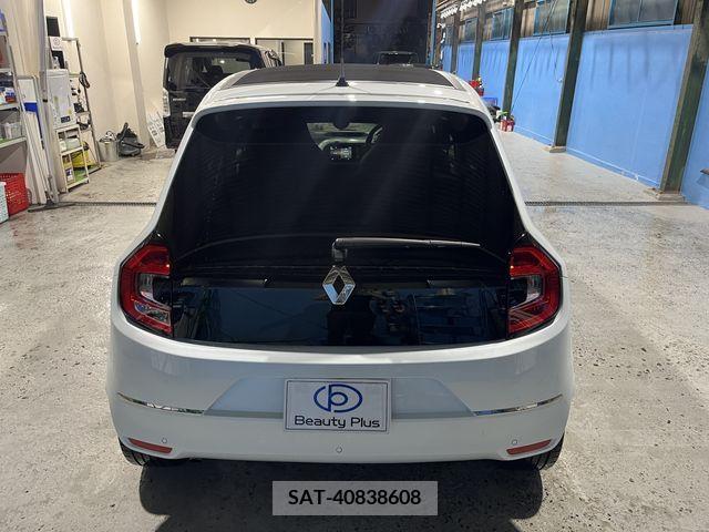 Renault TWINGO 2021-07 237435-2