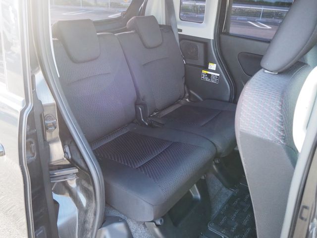 Suzuki SPACIA 2017-02 12186-19