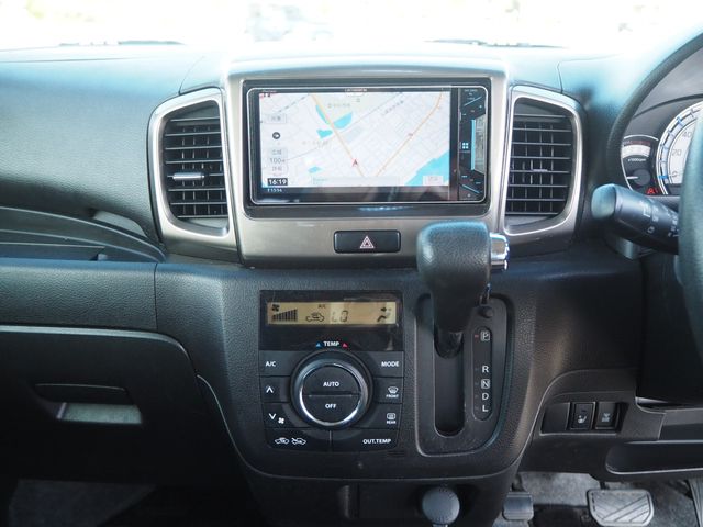 Suzuki SPACIA 2017-02 12186-15