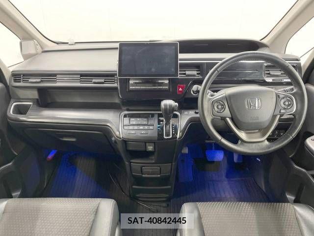 Honda e 2016-02 386198-1