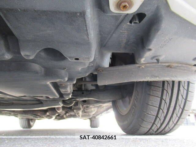 Toyota MARK X 2007-06 208231-19