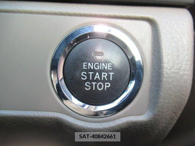Toyota MARK X 2007-06 208231-24