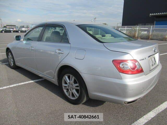 Toyota MARK X 2007-06 208231-3