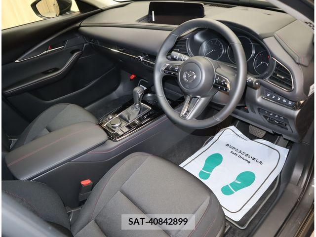Mazda CX-30 2023-11 340090-29