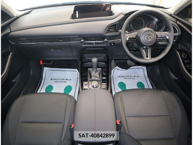 Mazda CX-30 2023-11 340090-28