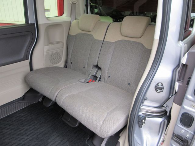 Honda N BOX 2019-04 187705-12