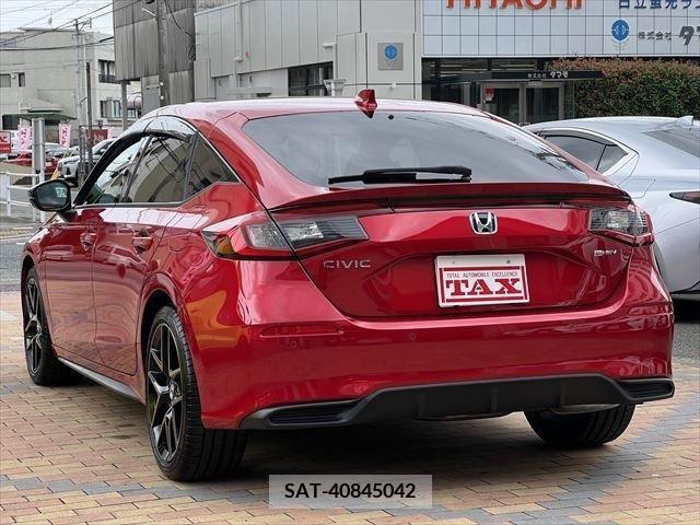 Honda CIVIC 2024-03 332690-4