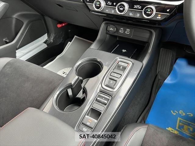 Honda CIVIC 2024-03 332690-23