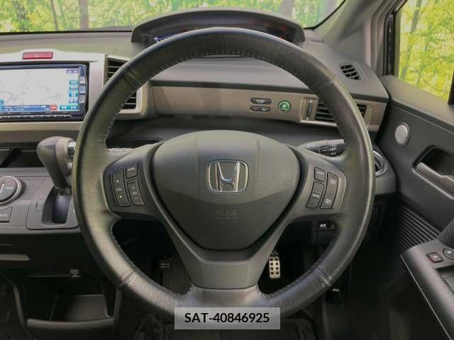 Honda FREED SPIKE 2012-03 391062-11