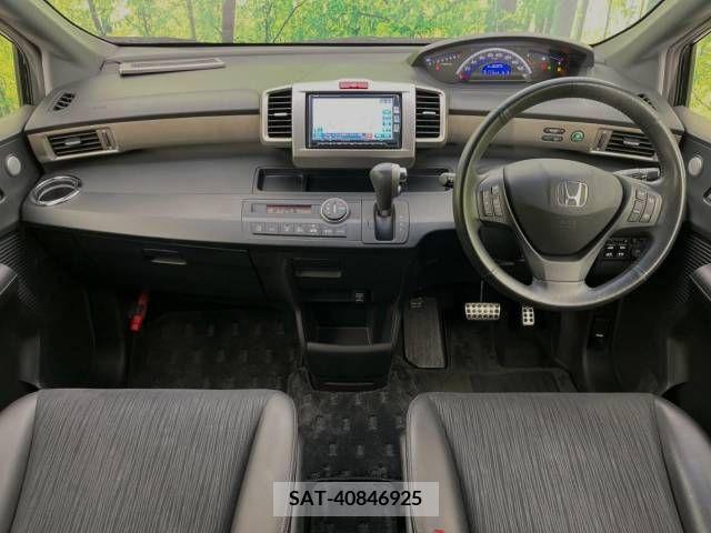 Honda FREED SPIKE 2012-03 391062-1