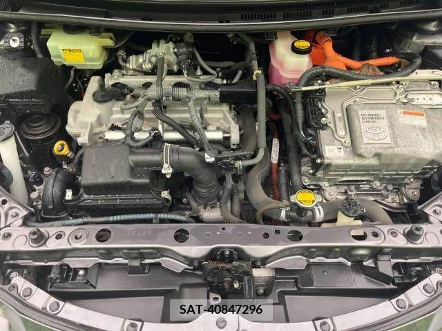 Toyota AQUA 2012-04 260640-19