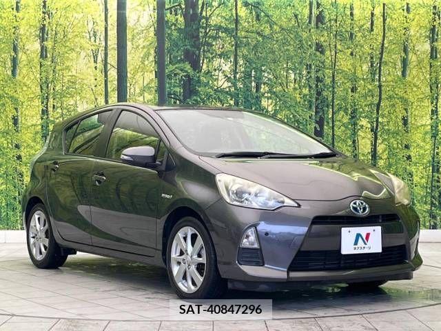 Toyota AQUA 2012-04 260640-16