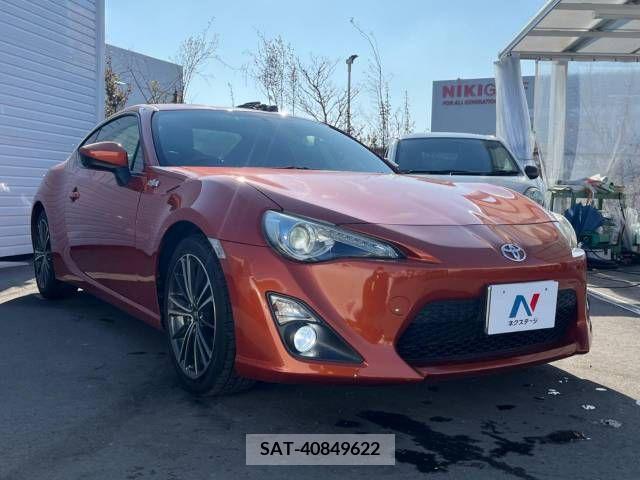 Toyota 86 2013-10 225114-16