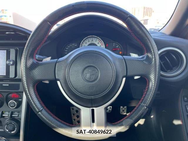 Toyota 86 2013-10 225114-8