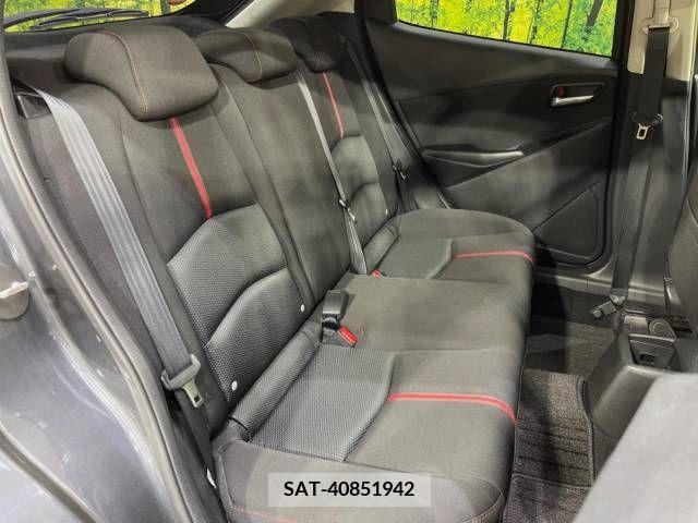 Mazda DEMIO 2015-07 301935-9