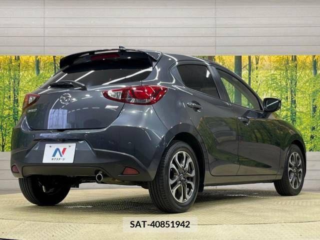 Mazda DEMIO 2015-07 301935-17