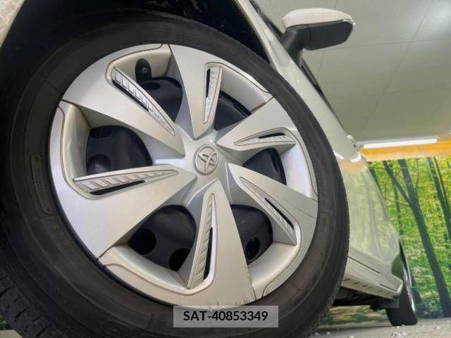 Toyota SIENTA 2018-11 378348-13