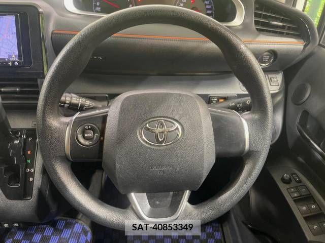 Toyota SIENTA 2018-11 378348-11