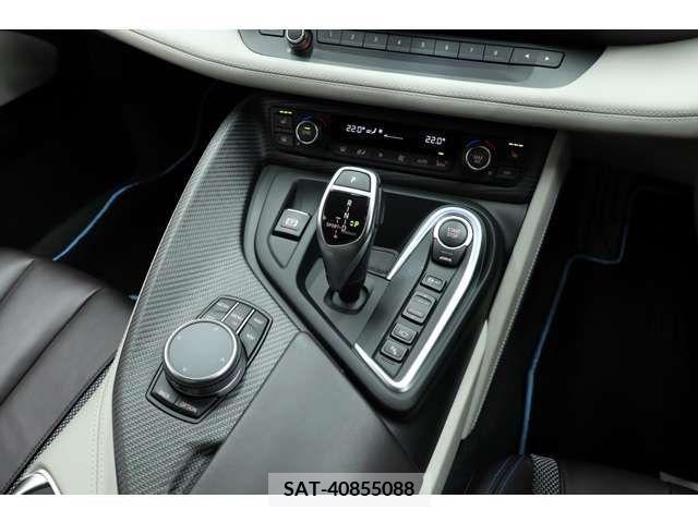 Bmw I8 2020-08 318969-17