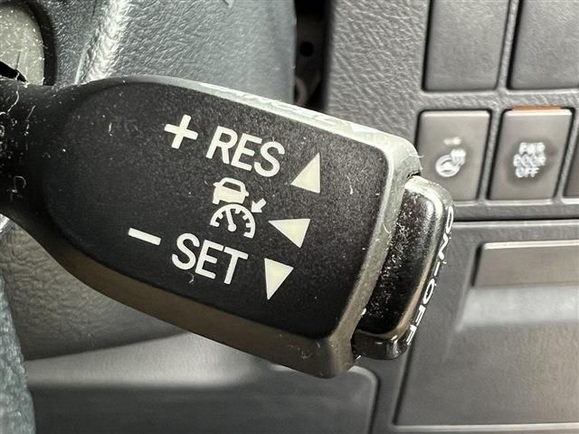 Toyota ALPHARD 2016-03 8260-13
