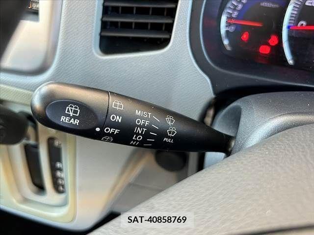 Suzuki WAGON R 2010-11 370881-26