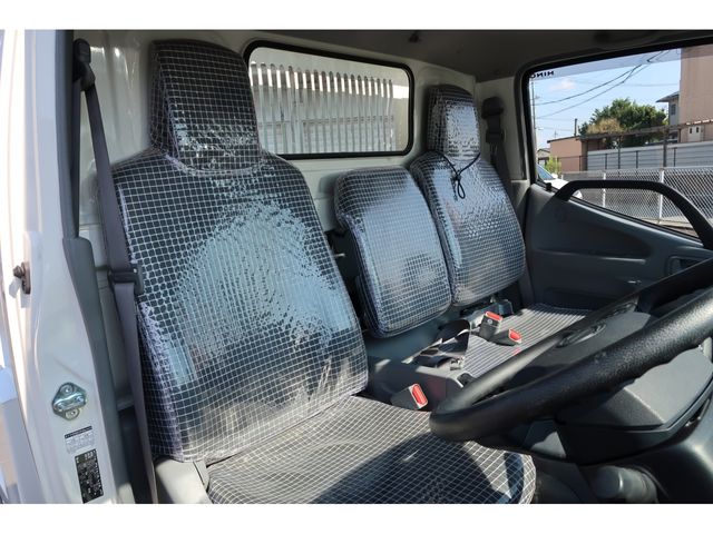 Hino DUTRO 2022-04 12270-3