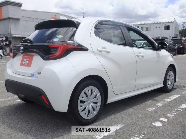 Toyota YARIS 2020-09 379849-2