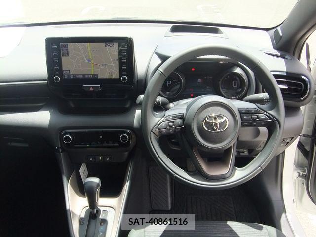 Toyota YARIS 2020-09 379849-12