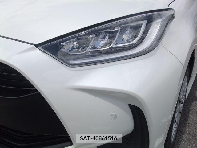 Toyota YARIS 2020-09 379849-10