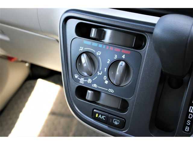 Toyota PASSO 2016-07 22455-18