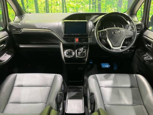 Toyota ESQUIRE 2016-01 184957-1