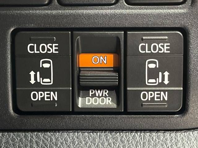 Toyota ESQUIRE 2016-01 184957-4