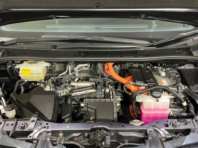 Toyota ESQUIRE 2016-01 184957-19
