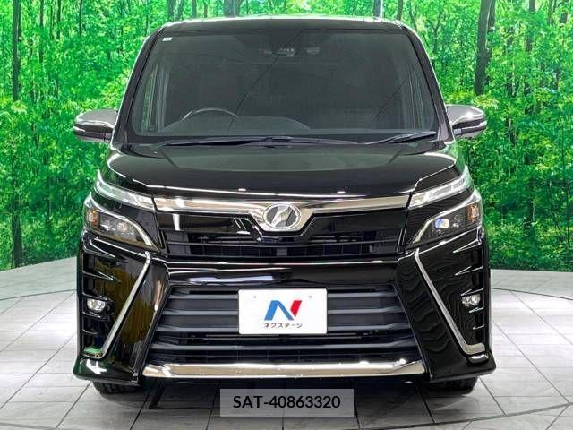 Toyota VOXY 2018-11 213741-15