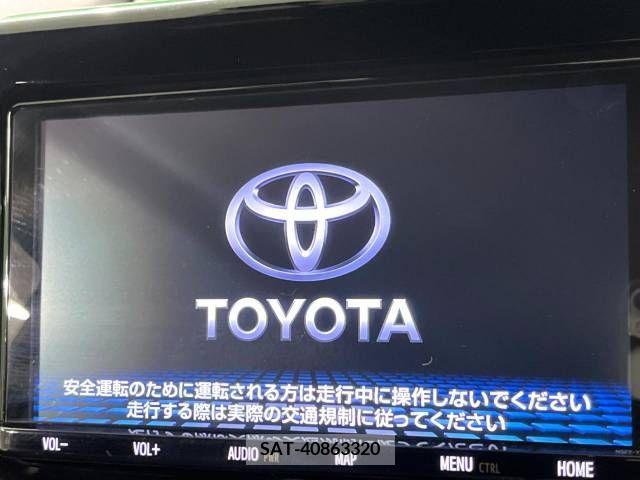 Toyota VOXY 2018-11 213741-4