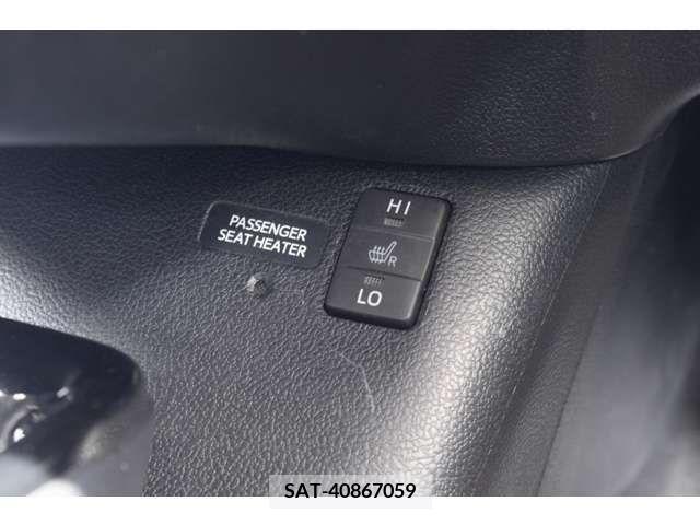 Toyota PRIUS PHV 2018-06 215207-14
