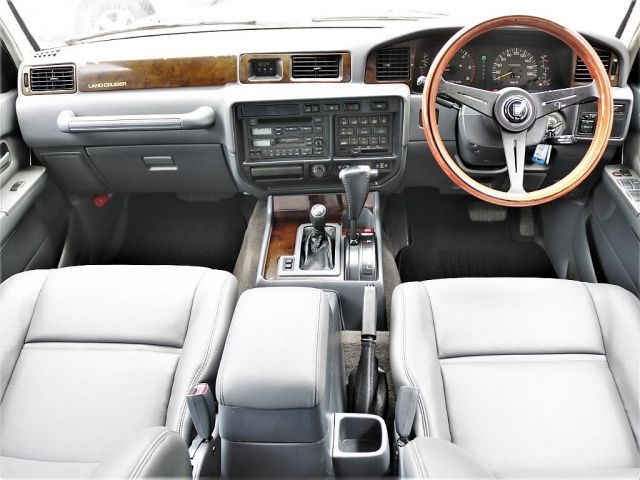 Toyota LAND CRUISER 1995-01 1732-1
