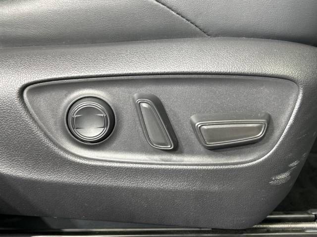 Toyota RAV4 2021-07 185530-5