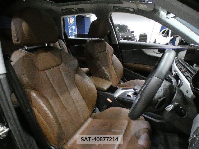 Audi A4 2019-10 374150-25